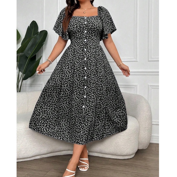 Plus Floral Print Button Butterfly Sleeve Dress - Picture 3 of 7